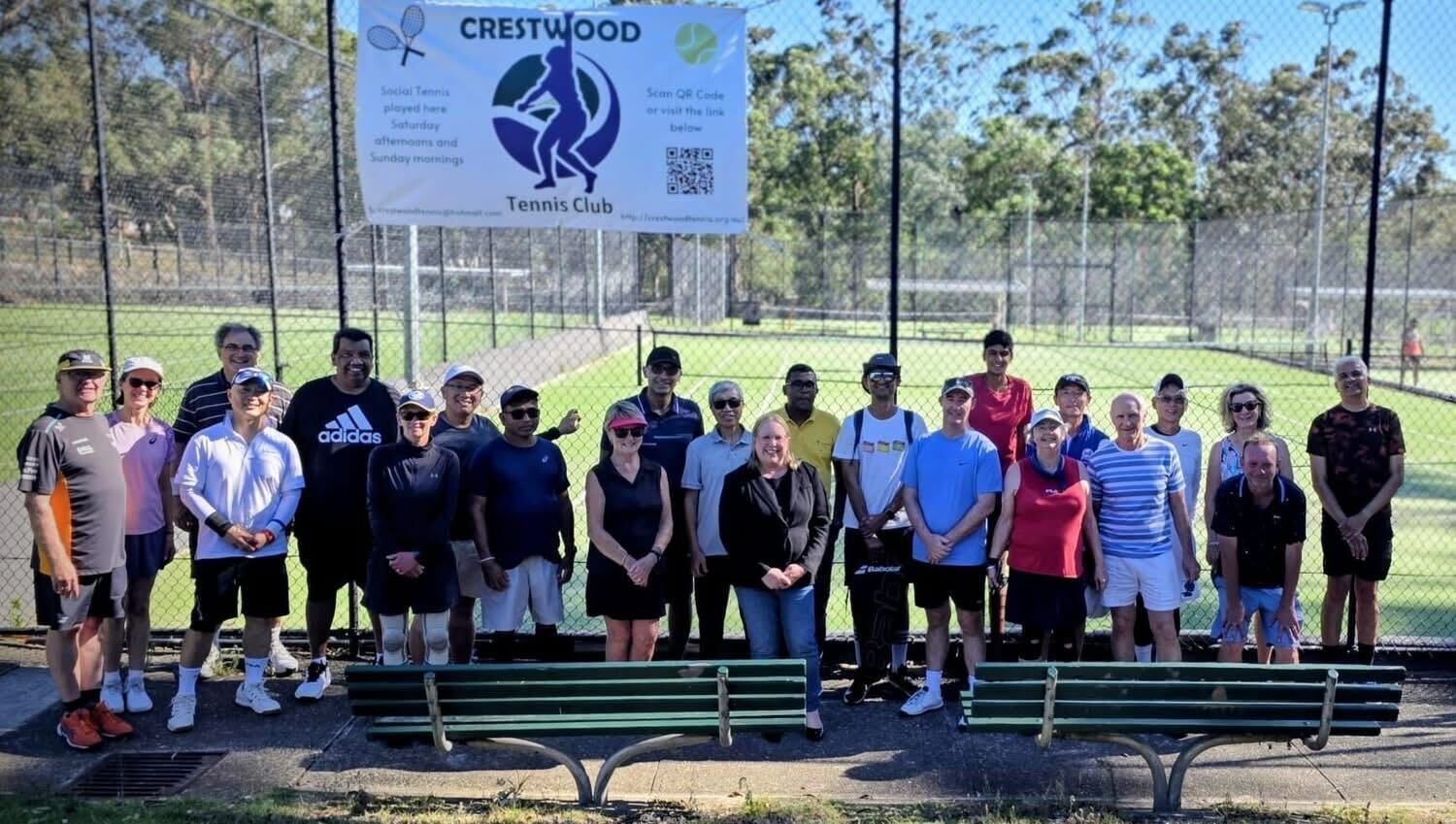 Club photo with Mayor